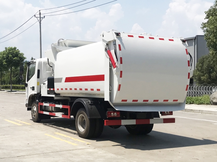 HDW5081TCAB6餐廚垃圾車