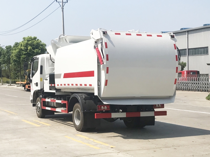 HDW5120TCAB6餐廚垃圾車